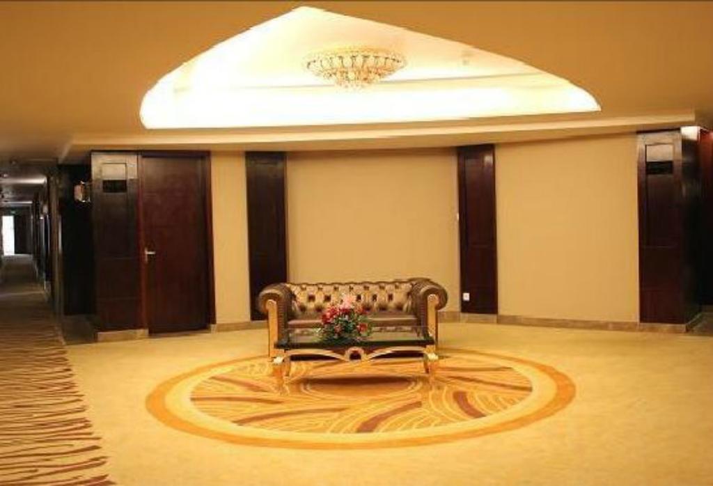 Jun Hao Hotel 东观 外观 照片