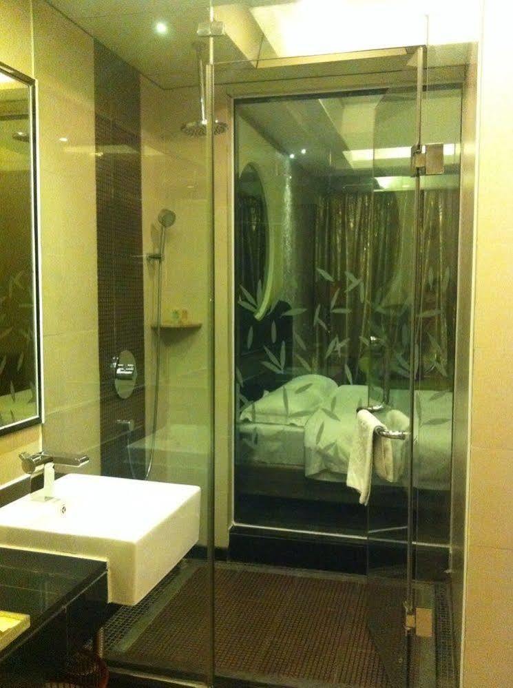 Jun Hao Hotel 东观 外观 照片