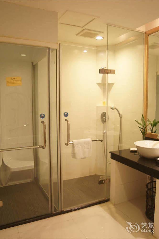 Jun Hao Hotel 东观 外观 照片